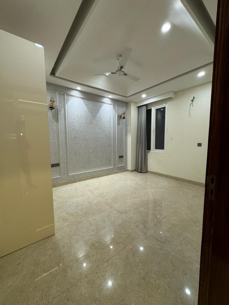 Room, aradhya-homes 4 Bedroom 2300 Sq.Ft. Builder Floor In Sector 67a Gurgaon 9198109
