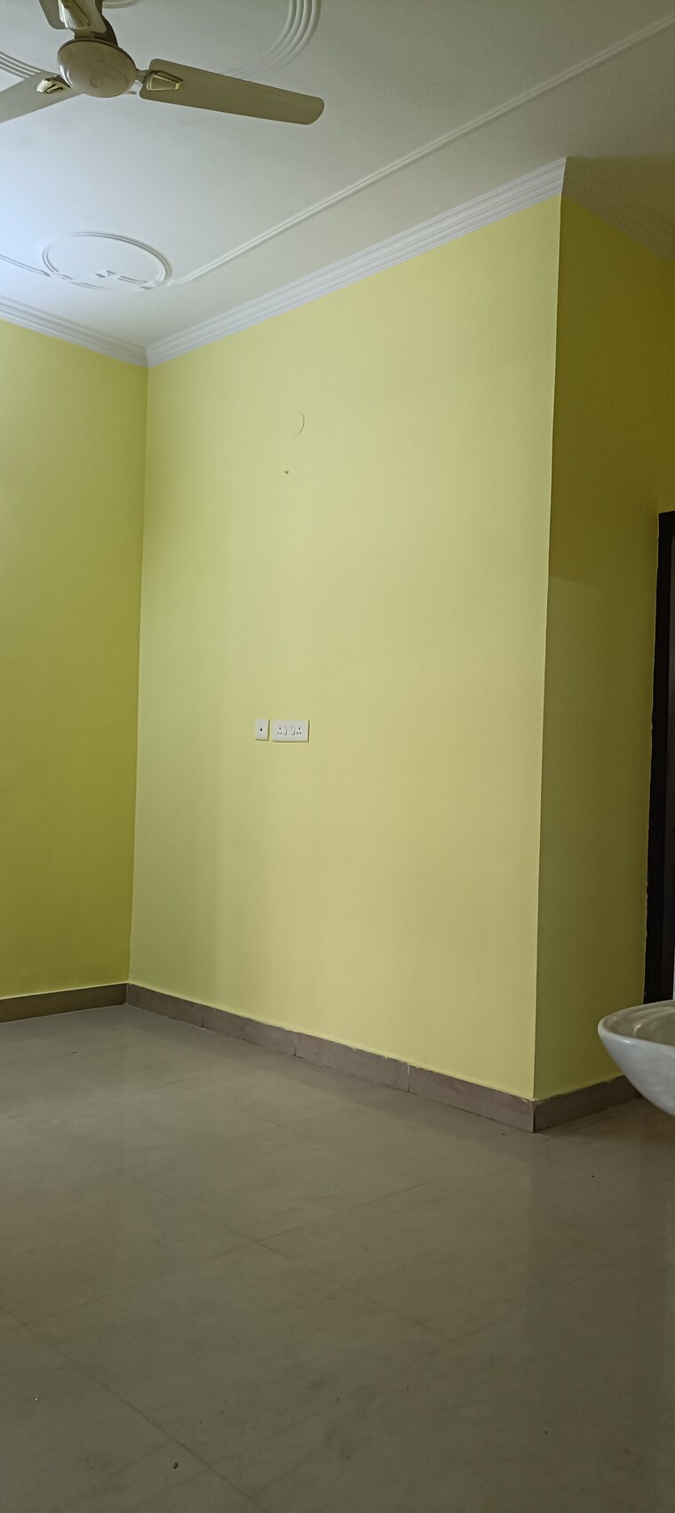 Room, sector 21d 2 Bedroom 160 Sq.Yd. Builder Floor In Sector 21d Faridabad 9198047