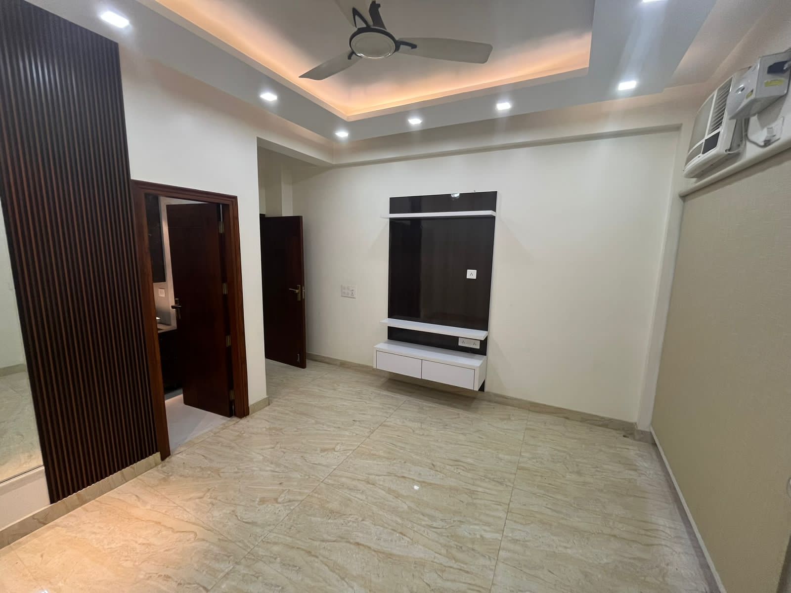4 BHK Builder Floor For Rent in Puri Aman Vilas