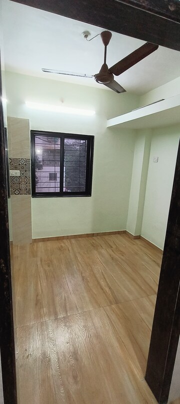 Room in 1 BHK Apartment at Malhar Lokpuram CHS, Vasant Vihar – for Rent
