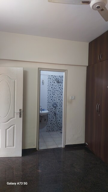Furnished Amenities in 2 BHK Builder Floor at Jayanagar – for Rent