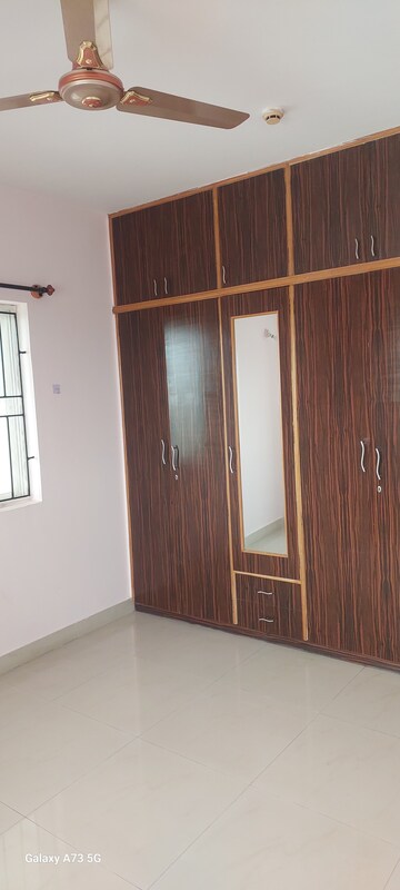 Furnished Amenities in 2 BHK Builder Floor at Jayanagar – for Sale