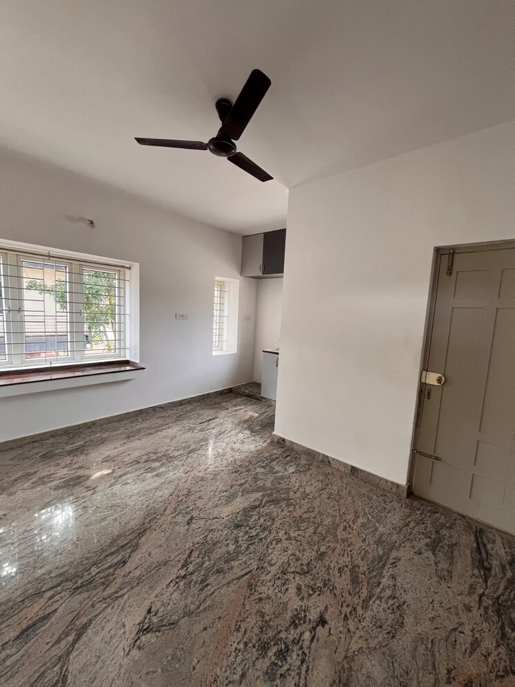 Room, grand-icon 4 Bedroom 1200 Sq.Ft. Villa In Bommasandra Bangalore 9198173