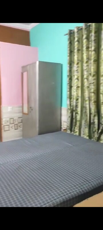 1 RK Independent House For Rent in Sector 28