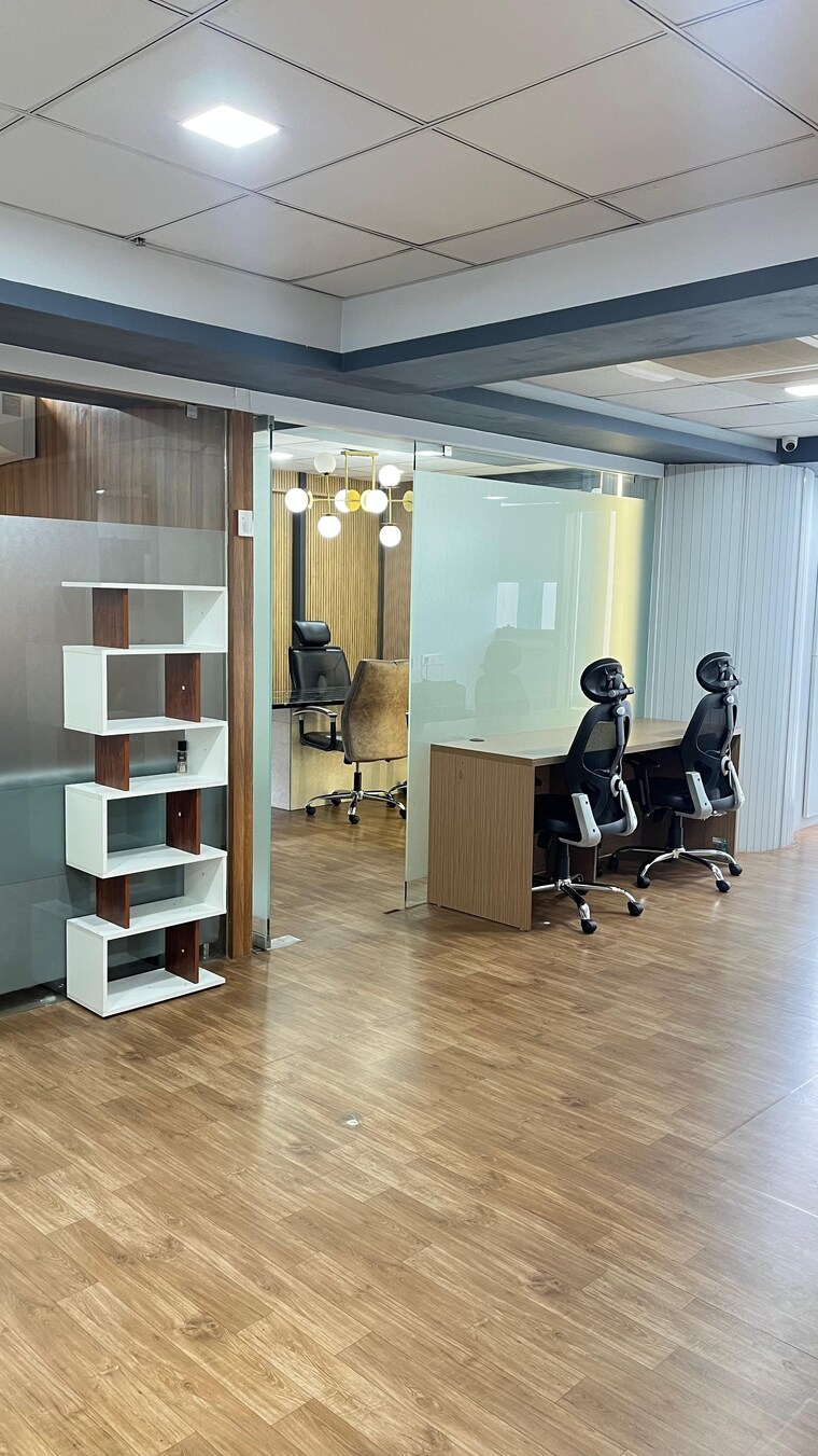 Team Area, ambli road Commercial Office Space 1717 Sq.Ft. In Ambli Road Ahmedabad 9198142