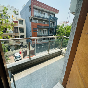 Balcony in  Pg at Sector 39 – for Rent