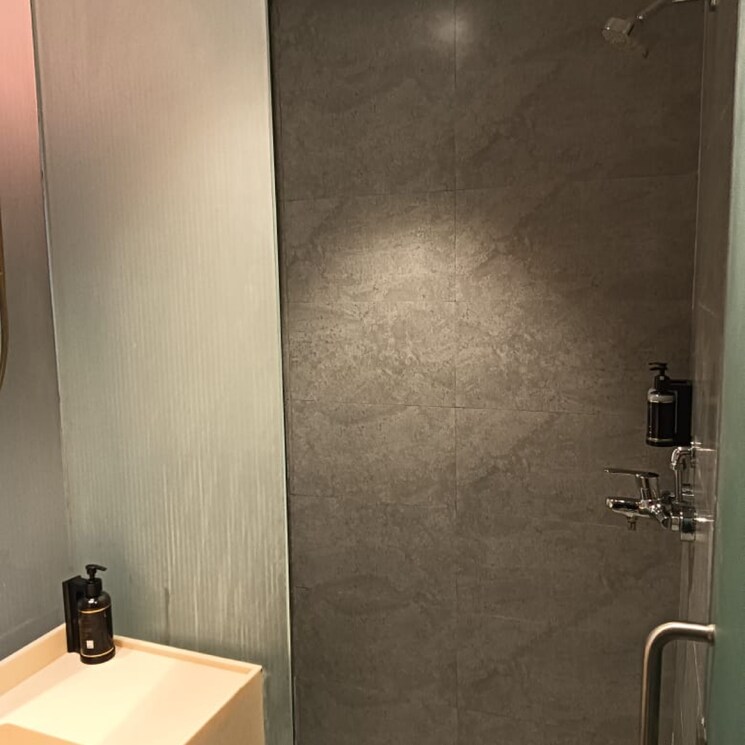 Bathroom, green fields colony 3 Bedroom 1500 Sq.Ft. Builder Floor In Green Fields Colony Faridabad 9198169