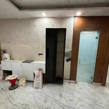 Living Room in 3 BHK Builder Floor at Green Fields Colony – for Sale