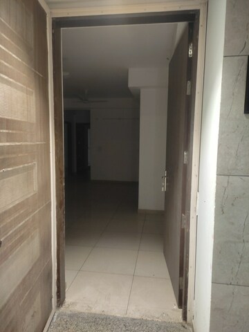 Building Lobby in 3 BHK Apartment at Gulshan Botnia, Sector 144 – for Rent