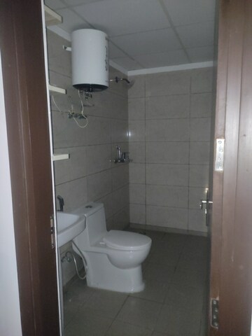 Bathroom in 3 BHK Apartment at Gulshan Botnia, Sector 144 – for Rent
