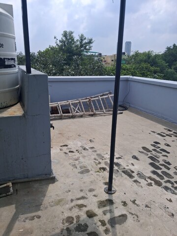 Balcony in 2 BHK Independent House at Sector 29 – for Rent