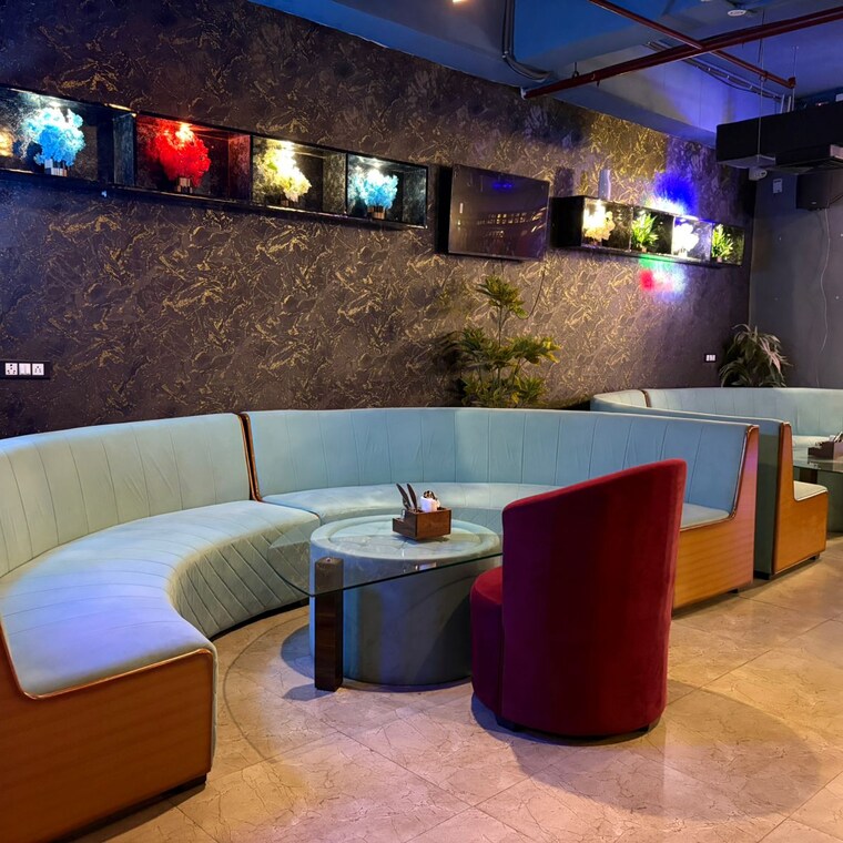 Living Room, rohtas-summit Commercial Office Space 2300 Sq.Ft. In Vibhuti Khand Lucknow 9198237