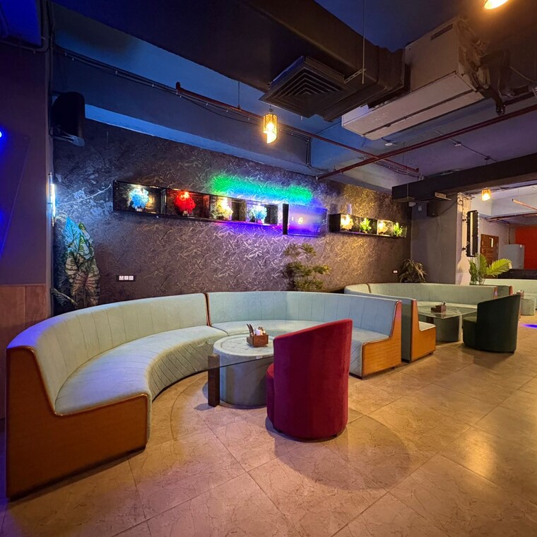 Living Room, rohtas-summit Commercial Office Space 2300 Sq.Ft. In Vibhuti Khand Lucknow 9198237