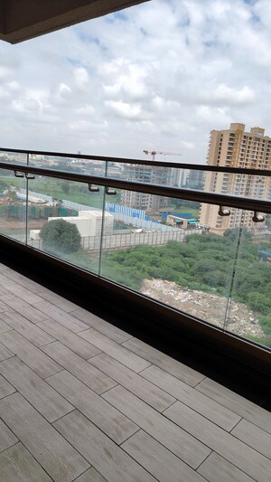 Swimming Pool in 3.5 BHK Apartment at Panchshil One North, Magarpatta City – for Sale