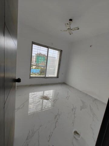 Room in 2 BHK Apartment at Uday Emerald Park, Tathawade – for Rent