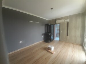 Room in 5 BHK Apartment at Maya Garden City, Lohgarh – for Rent