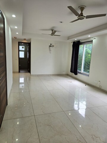 5 BHK Villa For Sale in DLF Alameda, Sector 73