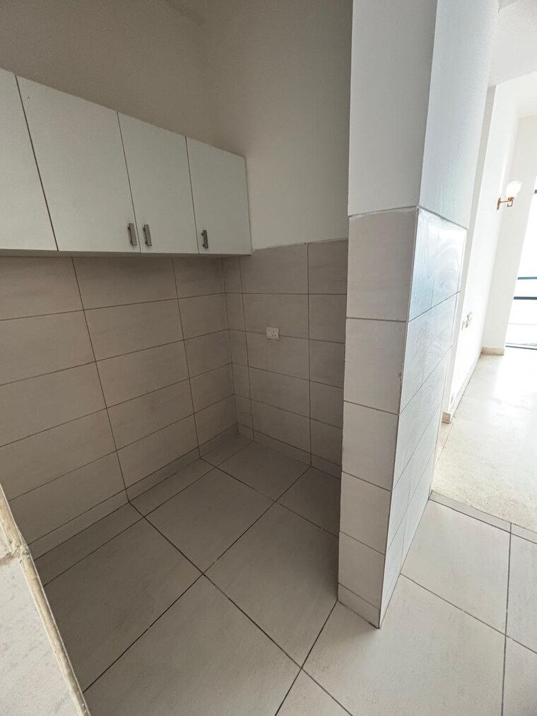 Bathroom, ireo-the-grand-arch 4 Bedroom 2905 Sq.Ft. Apartment In Sector 58 Gurgaon 9198272