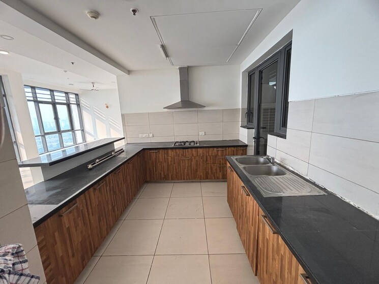 Kitchen, ireo-the-grand-arch 4 Bedroom 2905 Sq.Ft. Apartment In Sector 58 Gurgaon 9198272