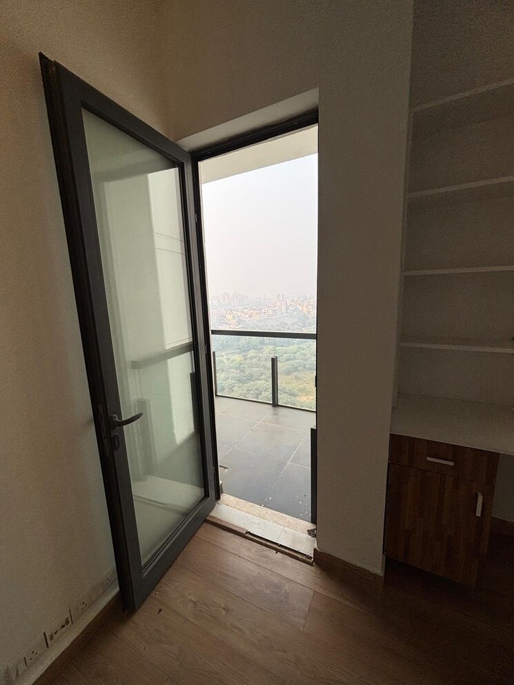 Room, ireo-the-grand-arch 4 Bedroom 2905 Sq.Ft. Apartment In Sector 58 Gurgaon 9198272