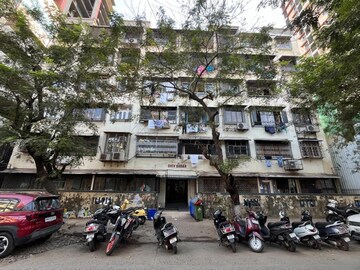 2 BHK Apartment – Exterior View View at Shiv Sagar Nilkanth CHS, Dadar West - for Rent