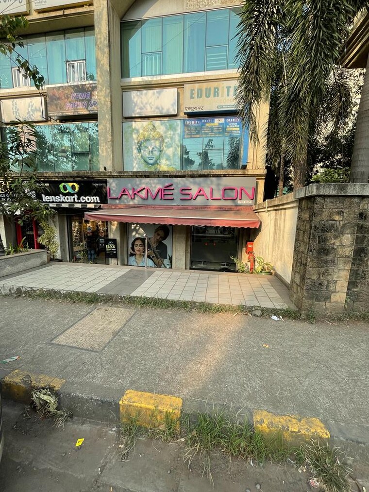 Exterior View, lake-home Commercial Shop 780 Sq.Ft. In Powai Mumbai 9198333