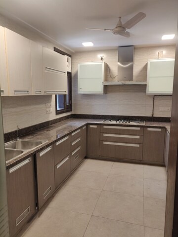 Kitchen in 3 BHK Builder Floor at Panchsheel Enclave – for Rent