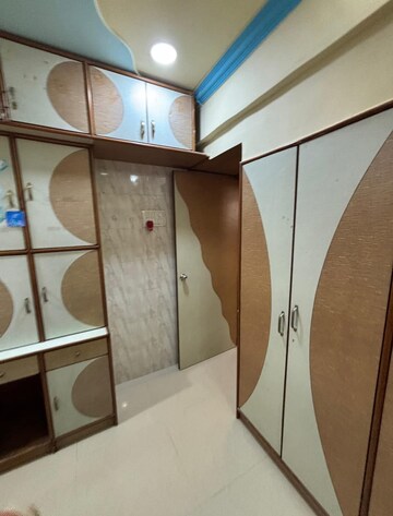 Room in 1 BHK Apartment at Marve Queen, Malad West – for Rent