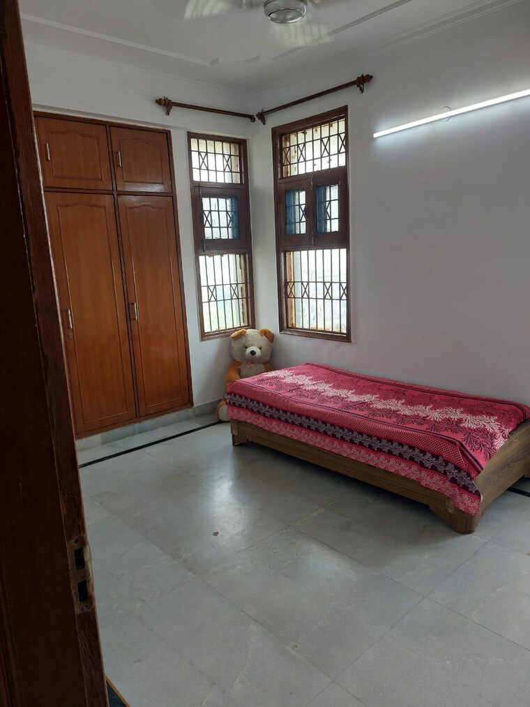Bedroom, sector 18 dwarka 3 Bedroom 1500 Sq.Ft. Apartment In Sector 18 Dwarka Delhi 9198508