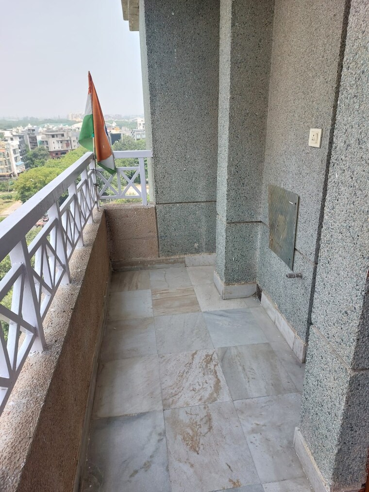 Balcony, sector 18 dwarka 3 Bedroom 1500 Sq.Ft. Apartment In Sector 18 Dwarka Delhi 9198508