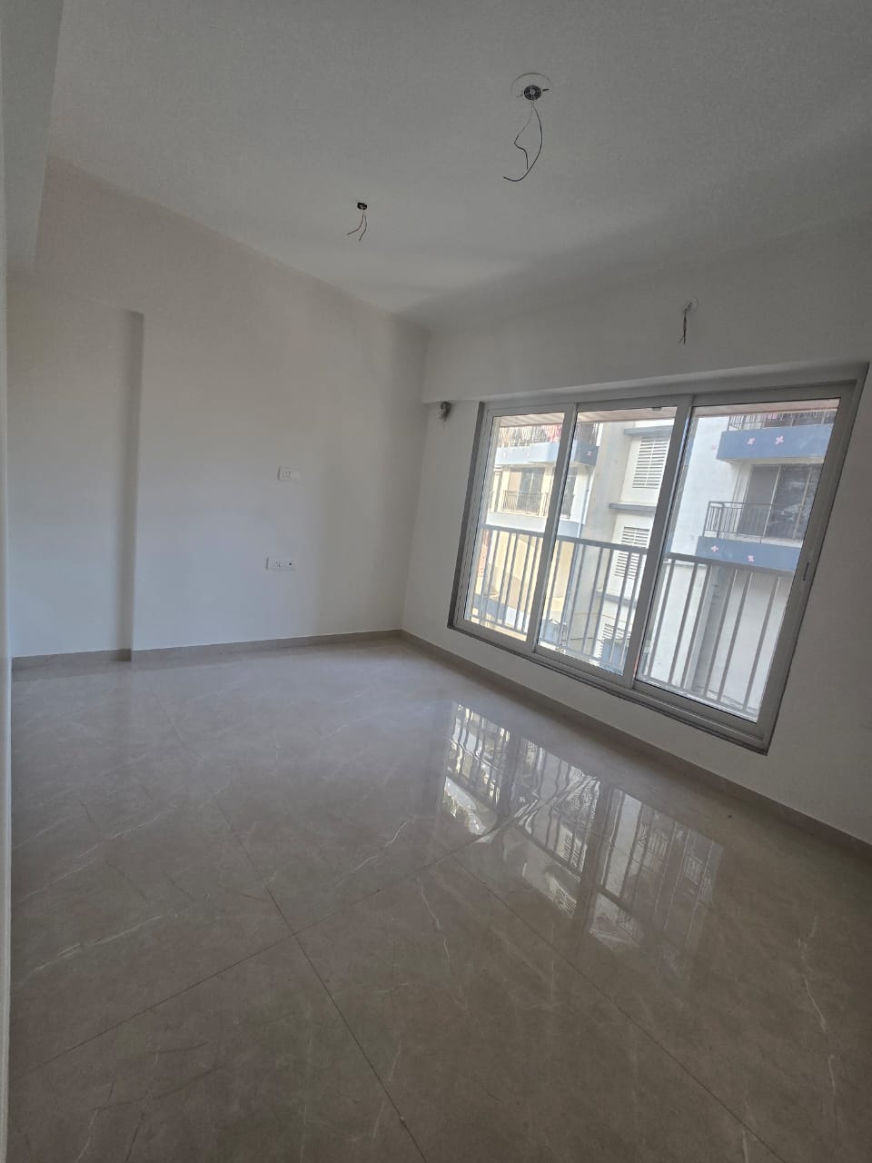 1 BHK Apartment For Rent in Oxford Navrang Crystal