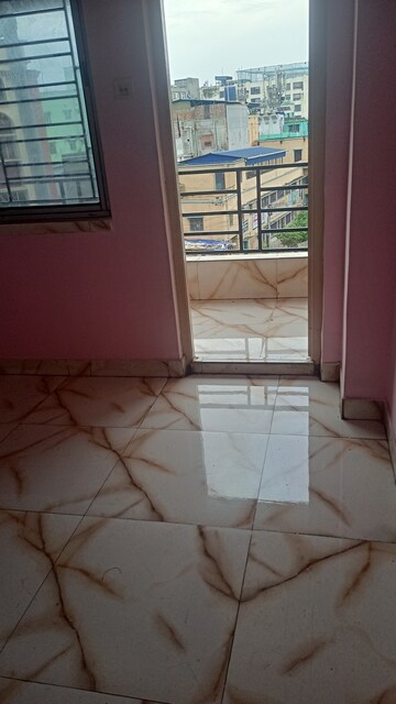 Room in 2 BHK Apartment at Kristi Villa, Chinar Park – for Sale