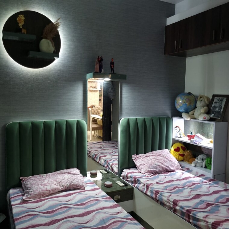 Bedroom, new industrial township 5 3 Bedroom 1500 Sq.Ft. Builder Floor In New Industrial Township 5 Faridabad 9198646