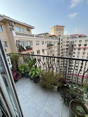 4 BHK Apartment – Exterior View View at DLF Oakwood Estate, Dlf Phase ii - for Rent