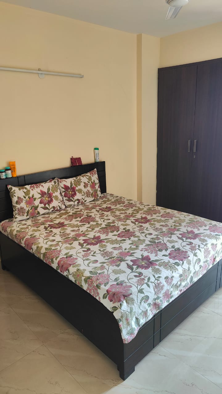 2 BHK + Pooja Room 940 Sq.Ft. Apartment in Sikka Karnam Greens