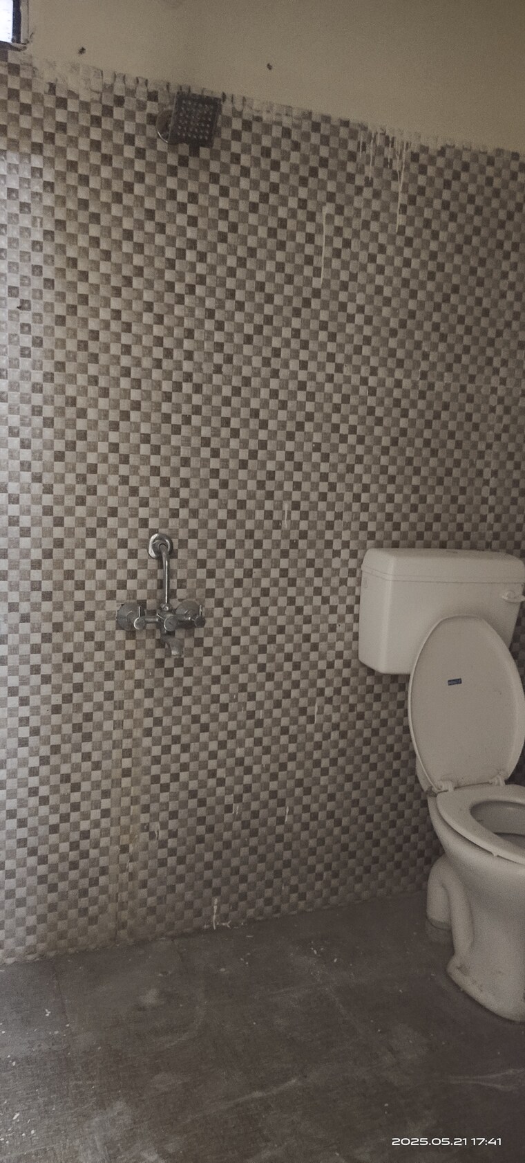 Bathroom, ujjain road 2 Bedroom 750 Sq.Ft. Apartment In Ujjain Road Indore 9198734