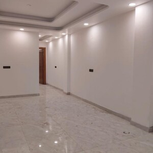 Room in 3 BHK Builder Floor at Sector 14 – for Sale