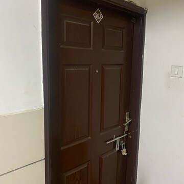 Furnished Amenities in 2 BHK Apartment at Nipania – for Sale
