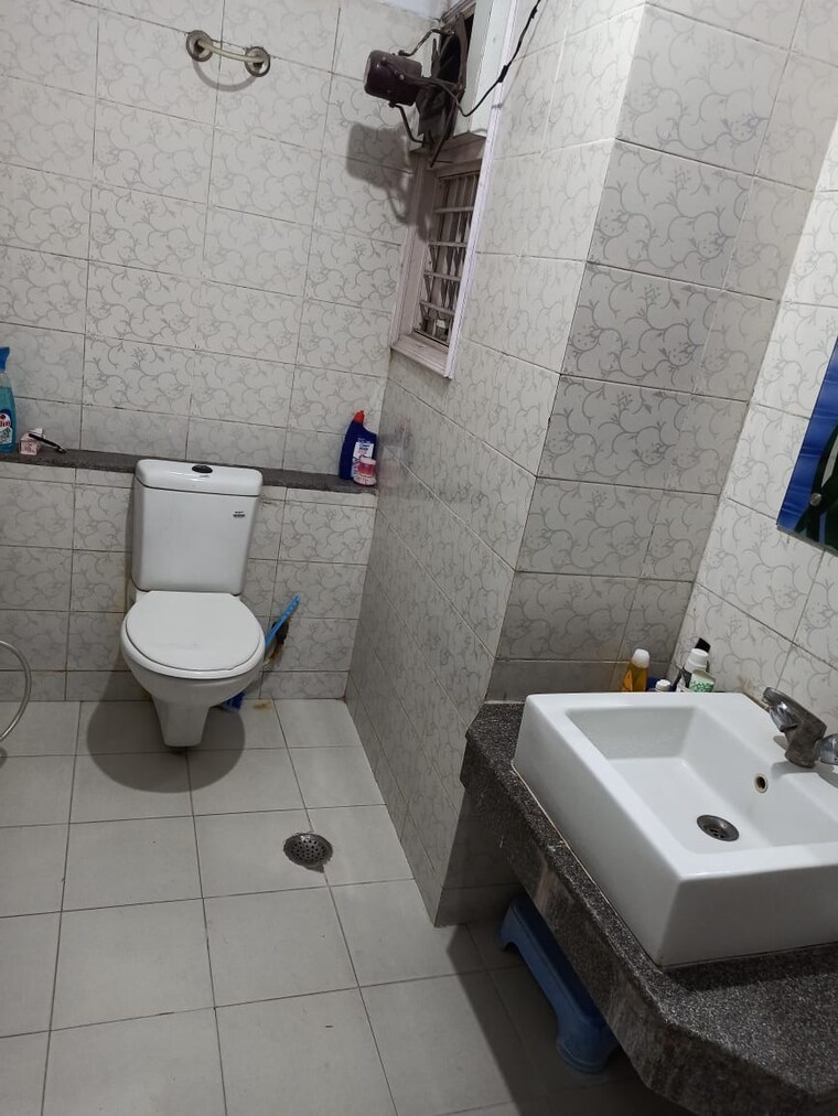 Bathroom, rps-palm-drive 2 Bedroom 1125 Sq.Ft. Builder Floor In Sector 88 Faridabad 9198742