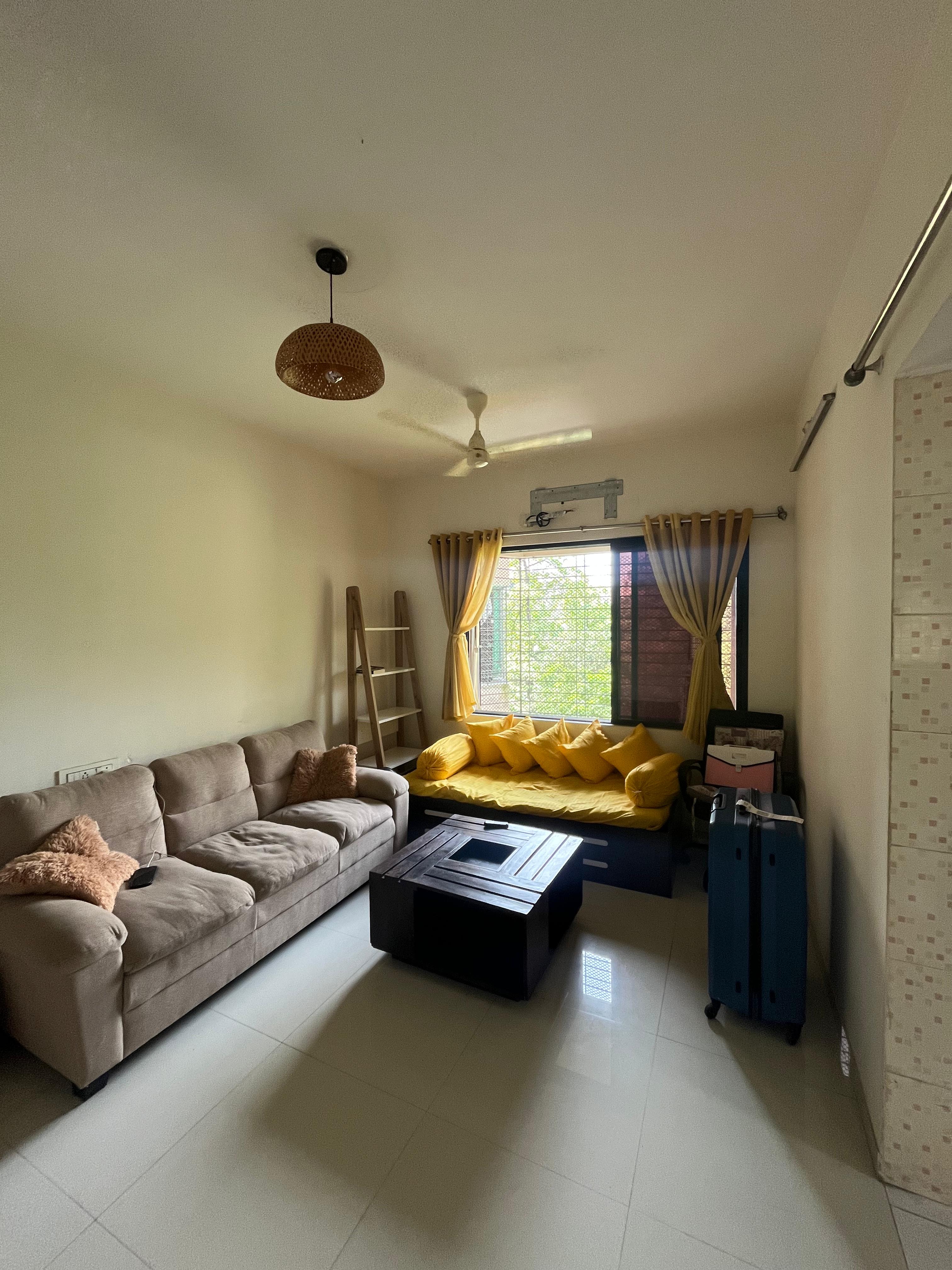 2 BHK + Extra Room Apartment For Rent in Aakar Residency