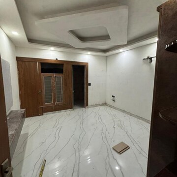 Bathroom in 3 BHK Builder Floor at Sector 21a – for Sale
