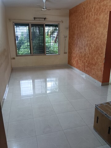 1 BHK Apartment For Rent in Malad West