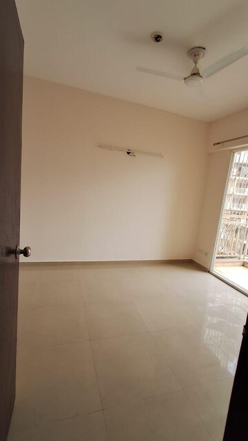 Room in 3 BHK Apartment at Mahagun Mywoods, Sector 16c Greater Noida – for Rent