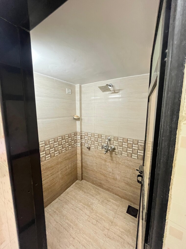 Bathroom, aakar-residency 2 Bedroom 750 Sq.Ft. Apartment In Kavesar Thane 9198604