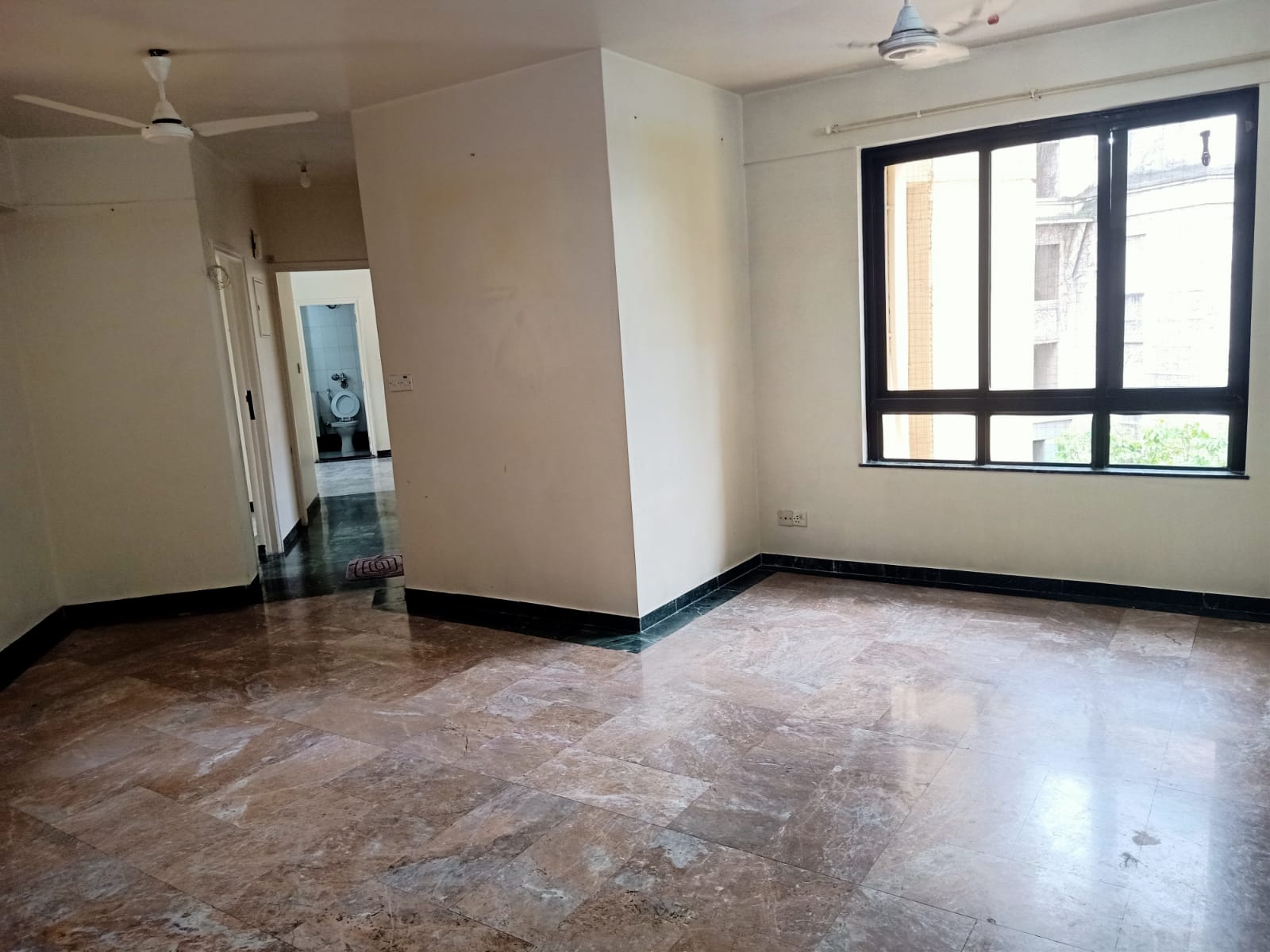 3 BHK Apartment For Rent in Hiranandani Estate Princeton