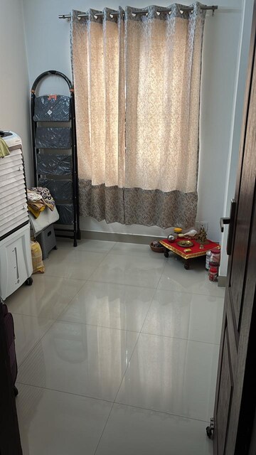 Bathroom in 2.5 BHK Apartment at VVIP Homes, Gaur City 2 – for Rent