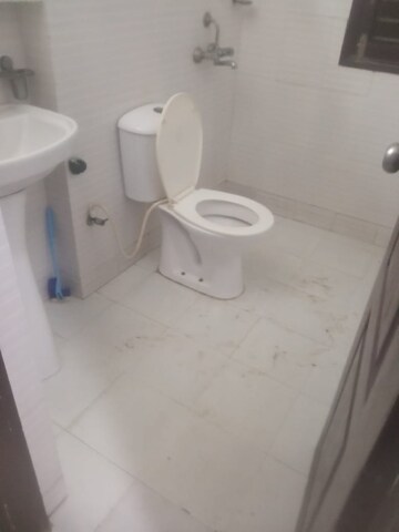 Bathroom in 3 BHK Apartment at RPS Savana, Sector 88 – for Sale