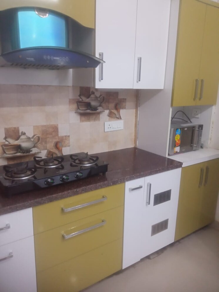 Kitchen, rps-savana 3 Bedroom 1249 Sq.Ft. Apartment In Sector 88 Faridabad 9198866