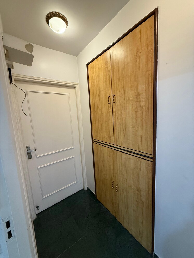 Bathroom, palacia-kingston 1.5 Bedroom 750 Sq.Ft. Apartment In Thane West Thane 9198884