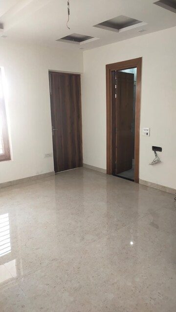 4 BHK Builder Floor For Sale in Sector 84